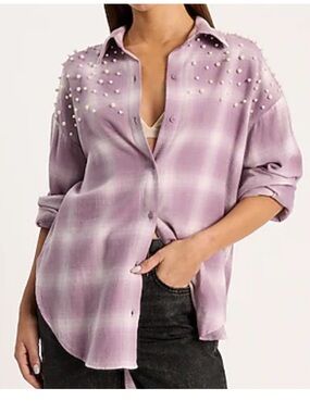 NWT $128 Express Pearl Embellished Boyfriend Portofino Shirt